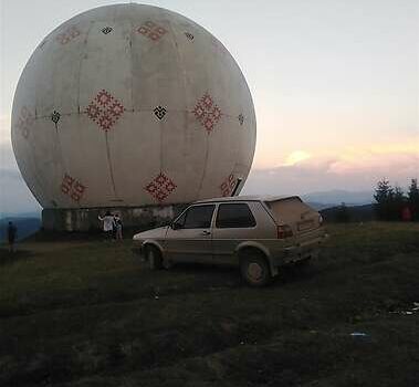 Бежевий Фольксваген Гольф, об'ємом двигуна 1.6 л та пробігом 450 тис. км за 1745 $, фото 2 на Automoto.ua