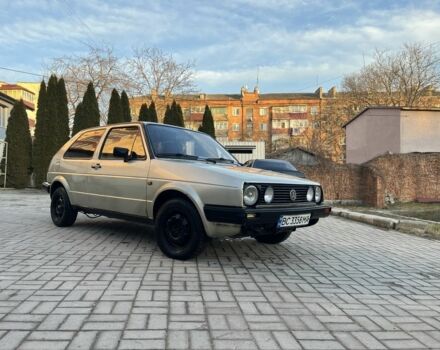 Бежевый Фольксваген Гольф, объемом двигателя 1.8 л и пробегом 300 тыс. км за 990 $, фото 1 на Automoto.ua