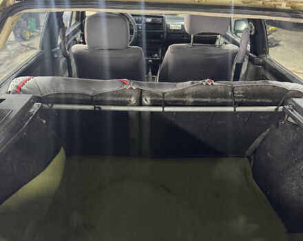 Бежевый Фольксваген Гольф, объемом двигателя 1.8 л и пробегом 200 тыс. км за 800 $, фото 10 на Automoto.ua