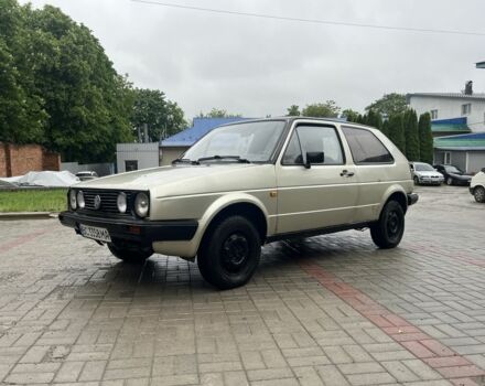 Бежевый Фольксваген Гольф, объемом двигателя 1.8 л и пробегом 300 тыс. км за 990 $, фото 5 на Automoto.ua