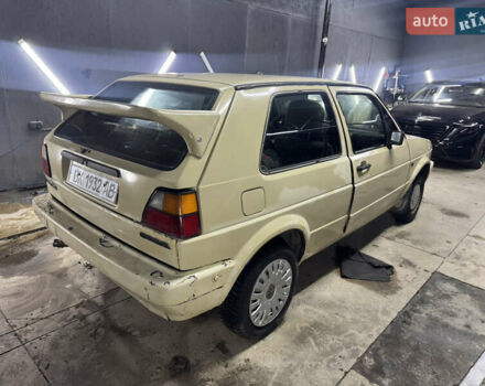 Бежевый Фольксваген Гольф, объемом двигателя 1.8 л и пробегом 200 тыс. км за 800 $, фото 7 на Automoto.ua