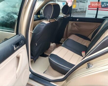 Бежевый Фольксваген Гольф, объемом двигателя 1.6 л и пробегом 179 тыс. км за 4600 $, фото 16 на Automoto.ua