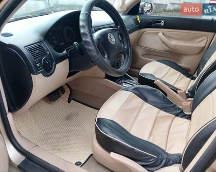 Бежевый Фольксваген Гольф, объемом двигателя 1.6 л и пробегом 179 тыс. км за 4600 $, фото 18 на Automoto.ua