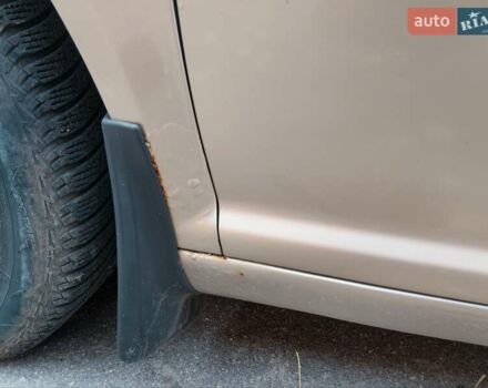 Бежевый Фольксваген Гольф, объемом двигателя 1.6 л и пробегом 179 тыс. км за 4600 $, фото 11 на Automoto.ua