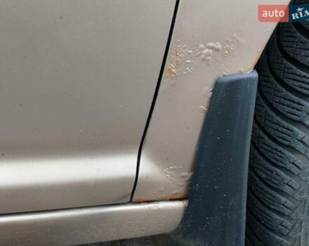 Бежевый Фольксваген Гольф, объемом двигателя 1.6 л и пробегом 179 тыс. км за 4600 $, фото 2 на Automoto.ua