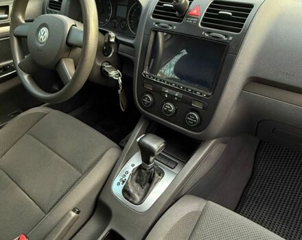 Бежевый Фольксваген Гольф, объемом двигателя 1.6 л и пробегом 230 тыс. км за 5700 $, фото 2 на Automoto.ua