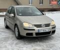 Бежевый Фольксваген Гольф, объемом двигателя 1.4 л и пробегом 214 тыс. км за 4400 $, фото 1 на Automoto.ua
