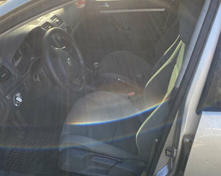 Бежевый Фольксваген Гольф, объемом двигателя 1.39 л и пробегом 151 тыс. км за 3600 $, фото 4 на Automoto.ua