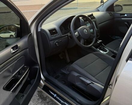 Бежевый Фольксваген Гольф, объемом двигателя 1.6 л и пробегом 230 тыс. км за 5700 $, фото 7 на Automoto.ua