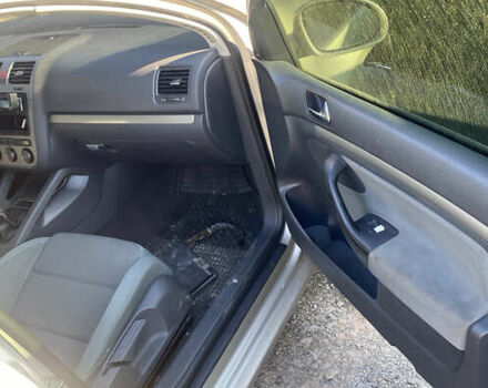 Бежевый Фольксваген Гольф, объемом двигателя 1.39 л и пробегом 151 тыс. км за 3600 $, фото 14 на Automoto.ua