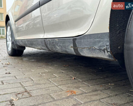 Бежевый Фольксваген Гольф, объемом двигателя 1.9 л и пробегом 285 тыс. км за 4650 $, фото 14 на Automoto.ua