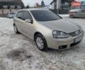 Бежевий Фольксваген Гольф, об'ємом двигуна 2 л та пробігом 207 тис. км за 5600 $, фото 4 на Automoto.ua