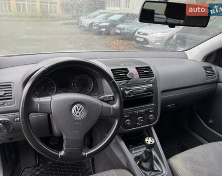 Бежевый Фольксваген Гольф, объемом двигателя 1.9 л и пробегом 285 тыс. км за 4650 $, фото 11 на Automoto.ua