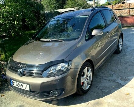 Бежевый Фольксваген Гольф, объемом двигателя 1.4 л и пробегом 210 тыс. км за 7800 $, фото 1 на Automoto.ua