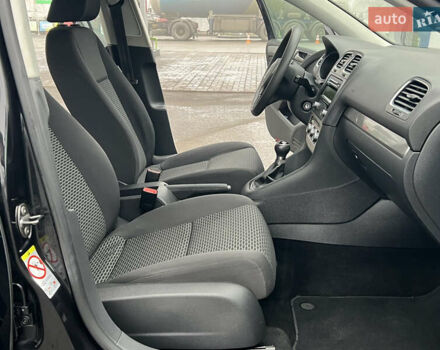 Бежевый Фольксваген Гольф, объемом двигателя 1.4 л и пробегом 206 тыс. км за 6600 $, фото 41 на Automoto.ua