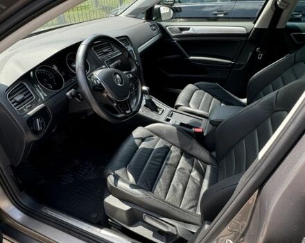 Бежевий Фольксваген Гольф, об'ємом двигуна 0 л та пробігом 115 тис. км за 8999 $, фото 5 на Automoto.ua