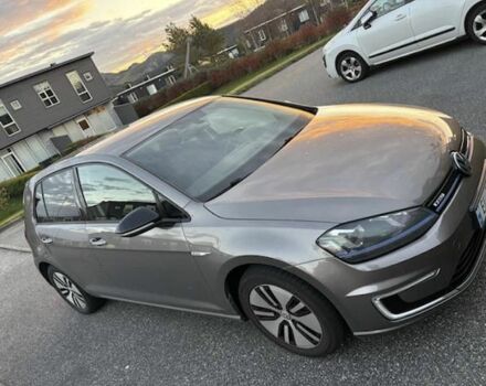 Бежевий Фольксваген Гольф, об'ємом двигуна 0 л та пробігом 103 тис. км за 7800 $, фото 1 на Automoto.ua