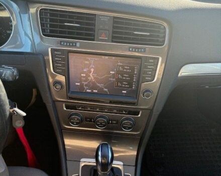 Бежевий Фольксваген Гольф, об'ємом двигуна 0 л та пробігом 103 тис. км за 7800 $, фото 2 на Automoto.ua