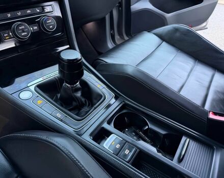 Бежевый Фольксваген Гольф, объемом двигателя 2 л и пробегом 72 тыс. км за 8800 $, фото 11 на Automoto.ua