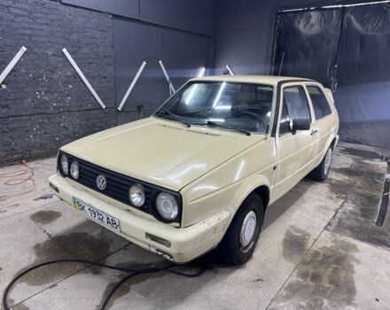 Бежевый Фольксваген Гольф, объемом двигателя 1.8 л и пробегом 200 тыс. км за 800 $, фото 2 на Automoto.ua