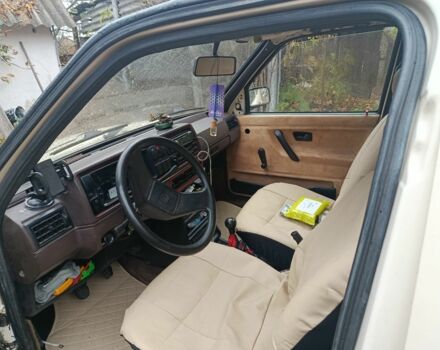 Бежевый Фольксваген Гольф, объемом двигателя 0 л и пробегом 275 тыс. км за 800 $, фото 4 на Automoto.ua