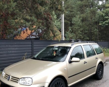 Фольксваген Гольф 2003 у Борисполе на Automoto.ua Бежевий Фольксваген Гольф, об'ємом двигуна 1.9 л та пробігом 310 тис. км за 2750 $, фото 1 на Automoto.ua