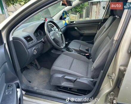 Бежевый Фольксваген Гольф, объемом двигателя 1.4 л и пробегом 180 тыс. км за 6000 $, фото 19 на Automoto.ua