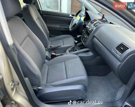 Бежевый Фольксваген Гольф, объемом двигателя 1.4 л и пробегом 180 тыс. км за 6000 $, фото 13 на Automoto.ua