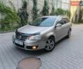 Бежевый Фольксваген Гольф, объемом двигателя 1.4 л и пробегом 225 тыс. км за 5200 $, фото 1 на Automoto.ua
