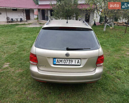 Бежевый Фольксваген Гольф, объемом двигателя 1.6 л и пробегом 210 тыс. км за 4999 $, фото 4 на Automoto.ua