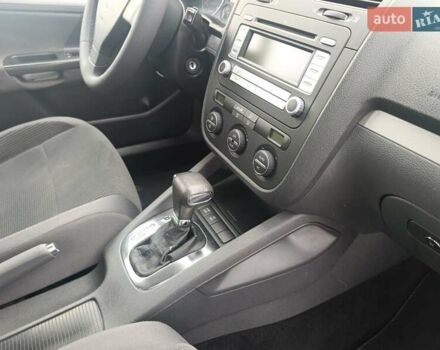 Бежевый Фольксваген Гольф, объемом двигателя 1.4 л и пробегом 248 тыс. км за 6800 $, фото 14 на Automoto.ua