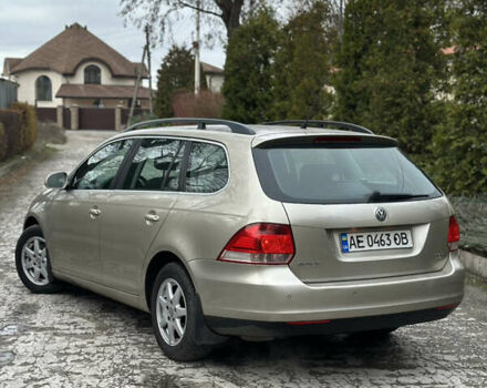 Бежевый Фольксваген Гольф, объемом двигателя 1.4 л и пробегом 239 тыс. км за 5999 $, фото 3 на Automoto.ua