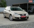 Бежевый Фольксваген Гольф, объемом двигателя 1.4 л и пробегом 170 тыс. км за 6800 $, фото 1 на Automoto.ua