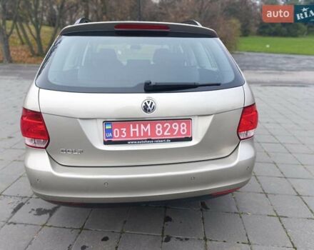Бежевый Фольксваген Гольф, объемом двигателя 1.4 л и пробегом 248 тыс. км за 6800 $, фото 5 на Automoto.ua