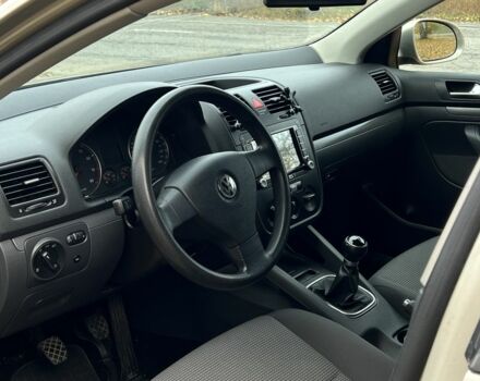 Бежевий Фольксваген Гольф, об'ємом двигуна 1.4 л та пробігом 149 тис. км за 7200 $, фото 7 на Automoto.ua