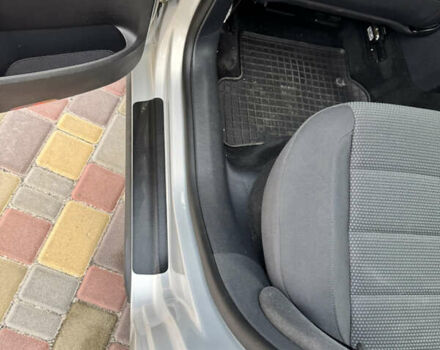 Бежевый Фольксваген Гольф, объемом двигателя 1.6 л и пробегом 174 тыс. км за 7999 $, фото 48 на Automoto.ua