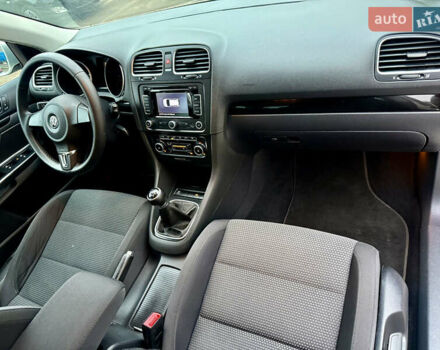 Бежевый Фольксваген Гольф, объемом двигателя 1.4 л и пробегом 166 тыс. км за 6499 $, фото 25 на Automoto.ua