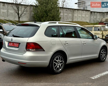 Бежевый Фольксваген Гольф, объемом двигателя 1.4 л и пробегом 200 тыс. км за 6599 $, фото 6 на Automoto.ua