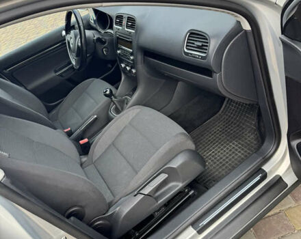 Бежевый Фольксваген Гольф, объемом двигателя 1.6 л и пробегом 174 тыс. км за 7999 $, фото 60 на Automoto.ua