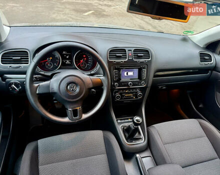 Бежевый Фольксваген Гольф, объемом двигателя 1.4 л и пробегом 166 тыс. км за 6499 $, фото 19 на Automoto.ua