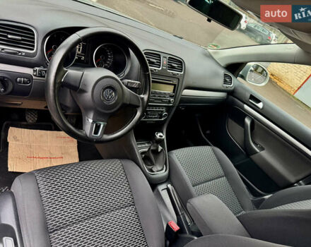 Бежевый Фольксваген Гольф, объемом двигателя 1.4 л и пробегом 200 тыс. км за 6599 $, фото 15 на Automoto.ua