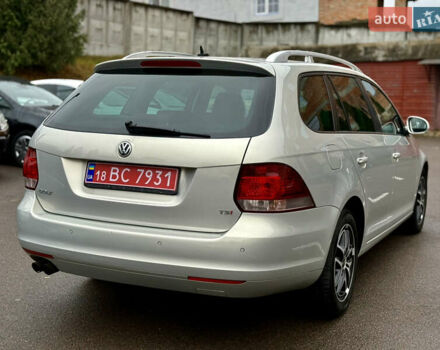 Бежевый Фольксваген Гольф, объемом двигателя 1.4 л и пробегом 200 тыс. км за 6599 $, фото 7 на Automoto.ua