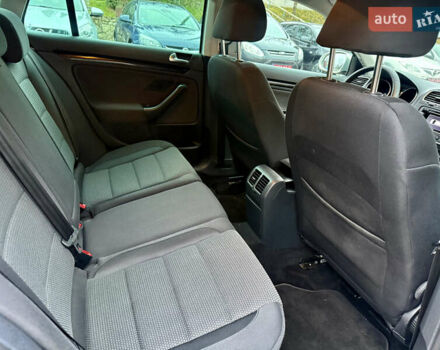 Бежевый Фольксваген Гольф, объемом двигателя 1.4 л и пробегом 166 тыс. км за 6499 $, фото 20 на Automoto.ua