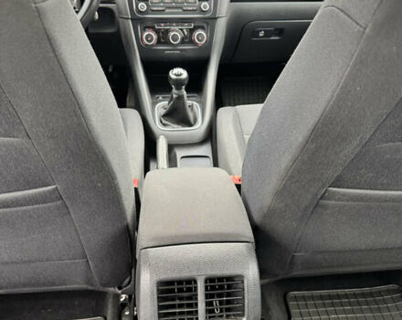 Бежевый Фольксваген Гольф, объемом двигателя 1.6 л и пробегом 174 тыс. км за 7999 $, фото 43 на Automoto.ua