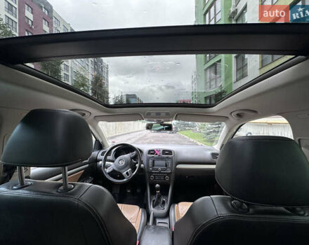 Бежевий Фольксваген Гольф, об'ємом двигуна 1.6 л та пробігом 280 тис. км за 7450 $, фото 33 на Automoto.ua