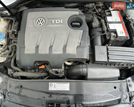 Бежевий Фольксваген Гольф, об'ємом двигуна 1.6 л та пробігом 280 тис. км за 7450 $, фото 19 на Automoto.ua