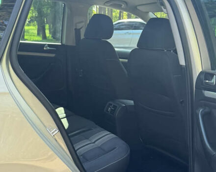 Бежевый Фольксваген Гольф, объемом двигателя 1.6 л и пробегом 240 тыс. км за 8700 $, фото 27 на Automoto.ua