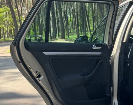 Бежевый Фольксваген Гольф, объемом двигателя 1.6 л и пробегом 240 тыс. км за 8700 $, фото 20 на Automoto.ua