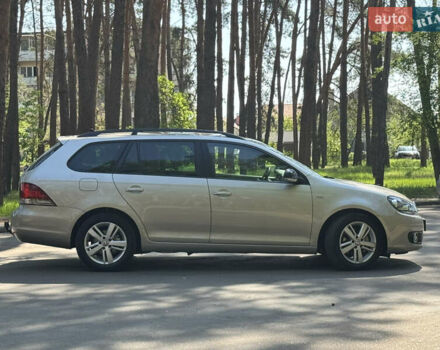 Бежевый Фольксваген Гольф, объемом двигателя 1.6 л и пробегом 240 тыс. км за 8700 $, фото 6 на Automoto.ua
