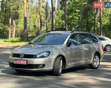 Бежевый Фольксваген Гольф, объемом двигателя 1.6 л и пробегом 240 тыс. км за 8700 $, фото 1 на Automoto.ua
